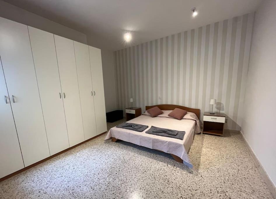 Seaview 3 Bedroom Apartment In Слима Екстериор снимка